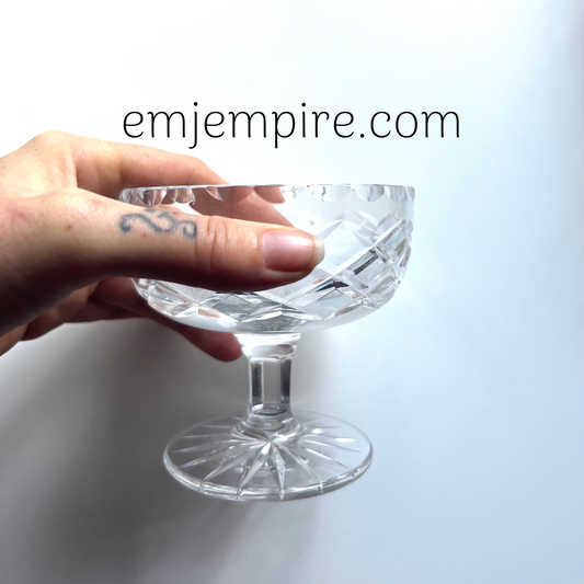 Selenite Crystal Charging - Crystal Jewellery Glass Style 1