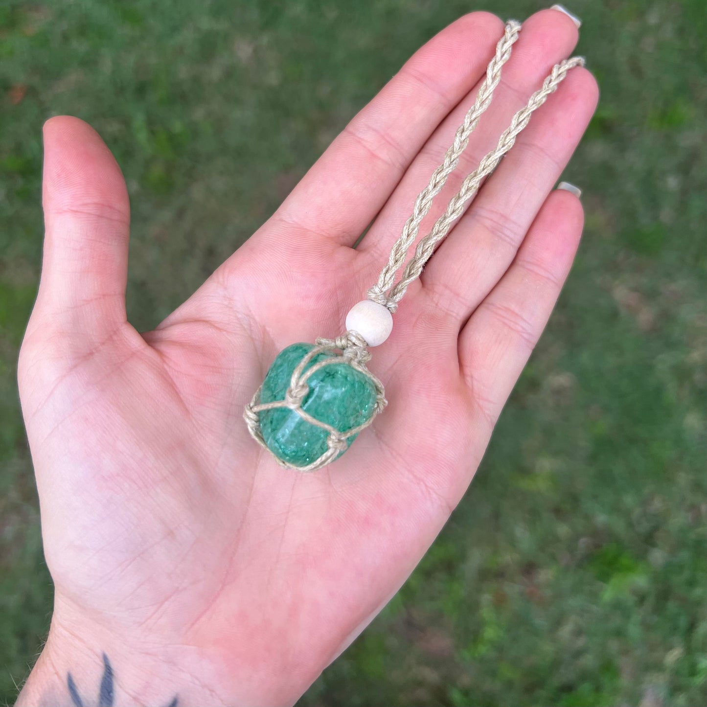 Green Crackle Quartz Macrame Necklace